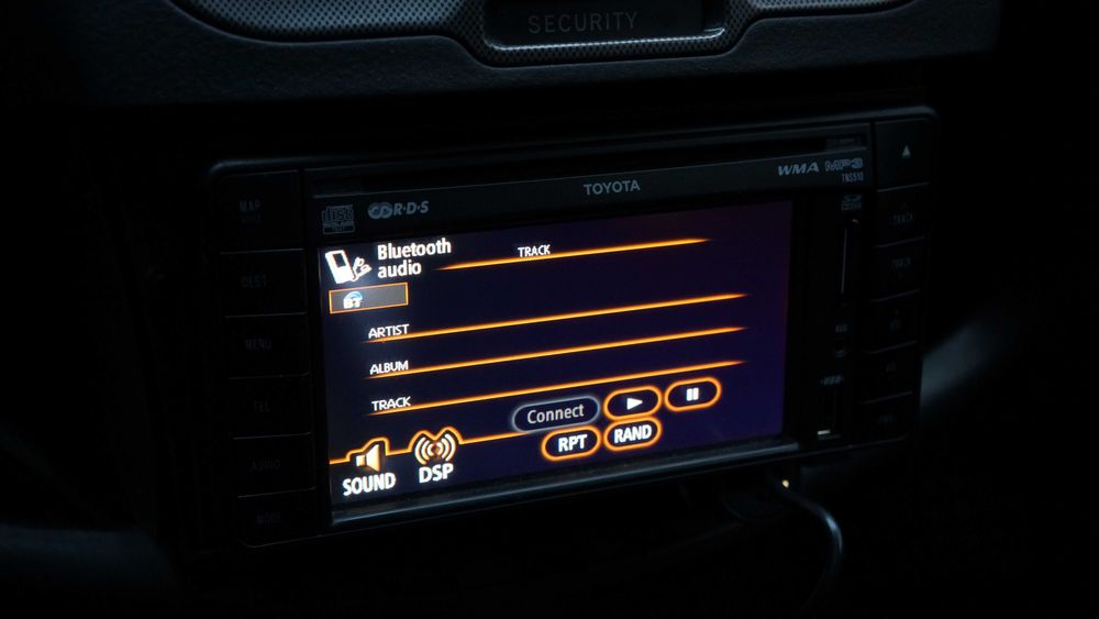 Toyota Yaris TS (varianta sport) 1.5 benzina