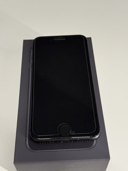 iPhon 8 Negru 64GB