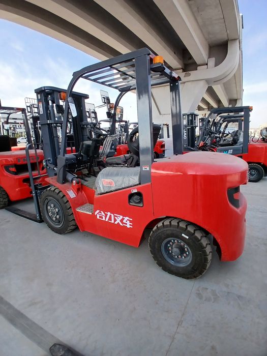 Вилочный Погрузчик Авто кара Avto Kara HELI 3 тонный