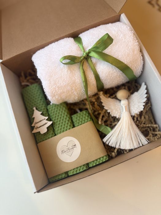 Set cadou craciun/glob personalizat ,ingeras brad ,prosop personalizat