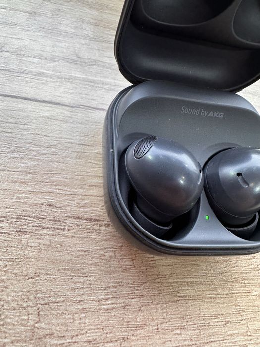 •Samsung Galaxy Buds2 Pro – Stare bună – Funcționează perfect