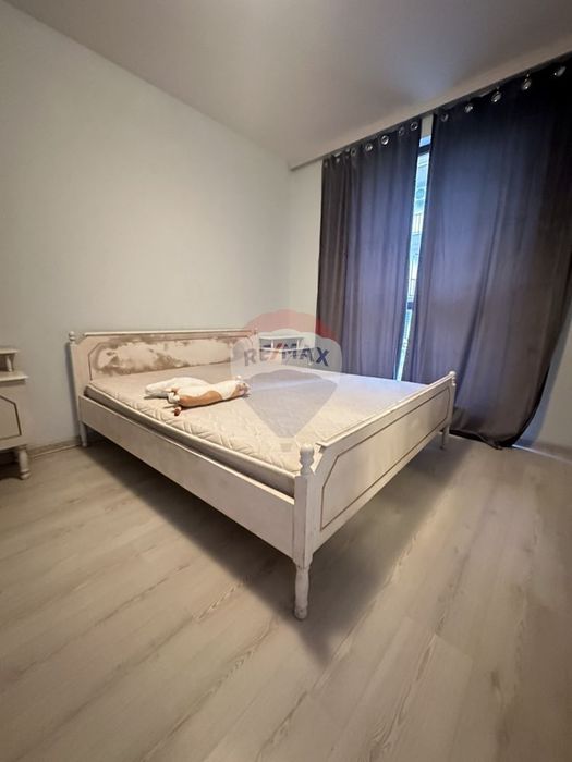 Дава се под наем Тристаен апартамент в Варна, Цветен квартал - 80 кв.м за 508.47 € - Снимка #5