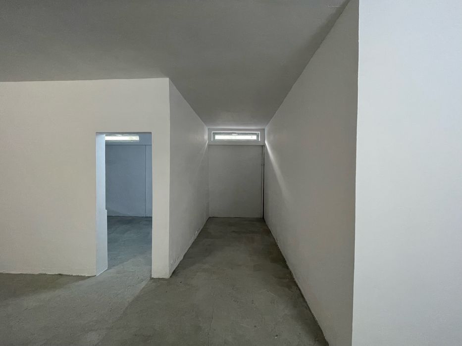 Direct proprietar - spatiu comercial de inchiriat 202 mp