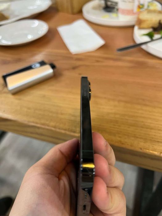 Продаю iPhone 13 pro 256гб