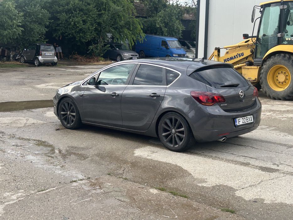 OPEL Astra 2012 — imagine 3