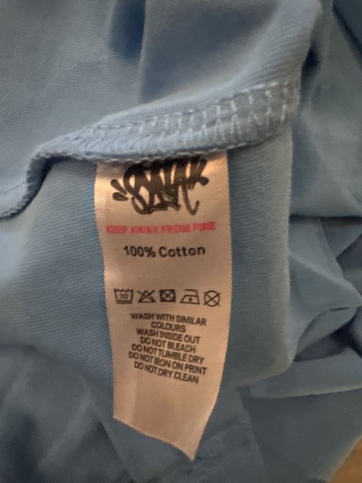 Syna Wrld Тениска