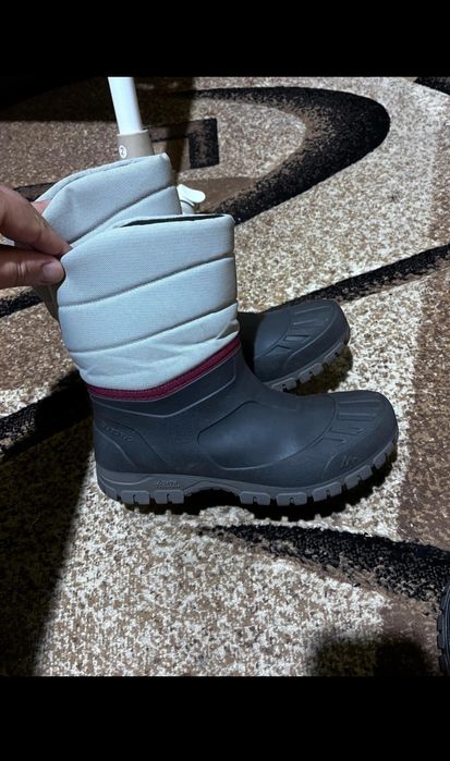 Cizme Quechua,2 perechi