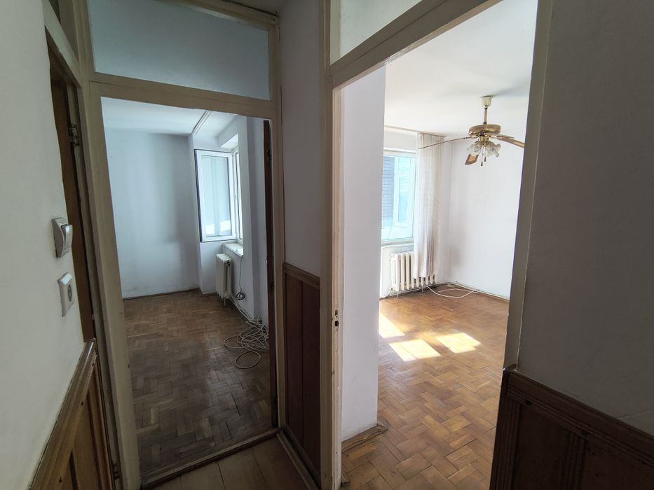 Vând apartament in Blaj, Str Garii,etaj 2, 3 camere