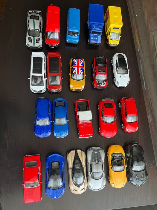 Hot wheels колички