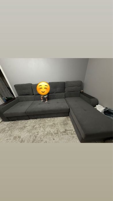 Срочно продам диван в отличном состоянии