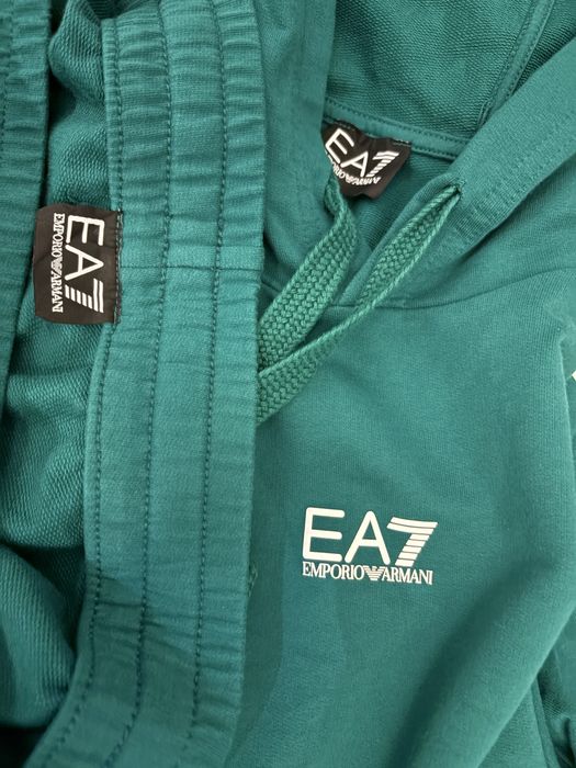 Emporio Armani анчуг