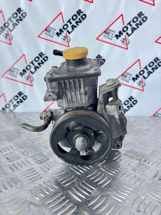 Гур насос на Subaru