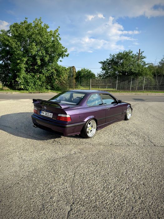 BMW E36 318is Coupe INDIVIDUAL | Pachet M de fabrica | Recaro de fabrica jante modulare foarte rare Gotti in 2 lățimi, ac, incalzire sc, clima, coupe