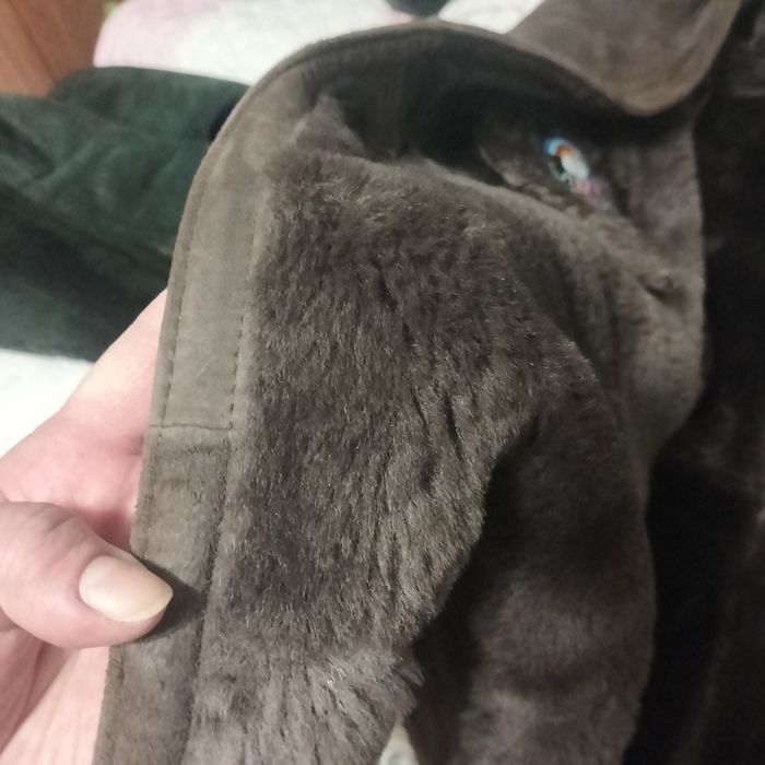 Продам натуральную дублёнку.