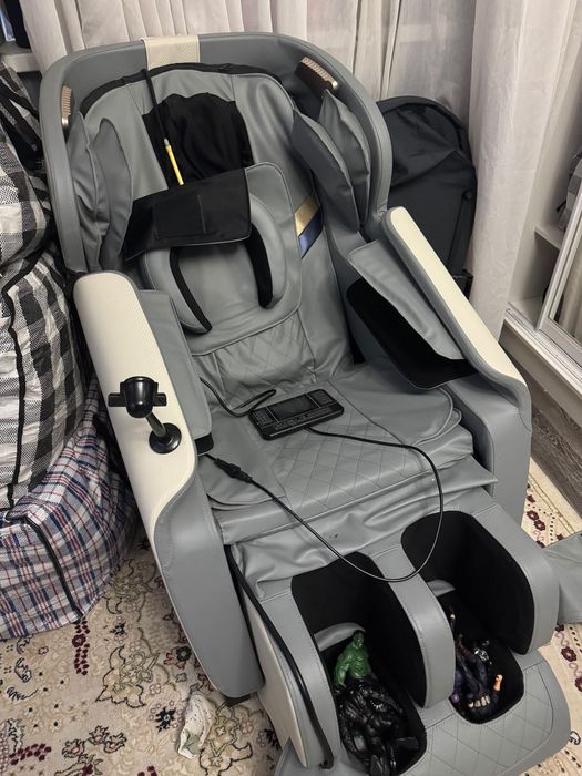Массажное кресло