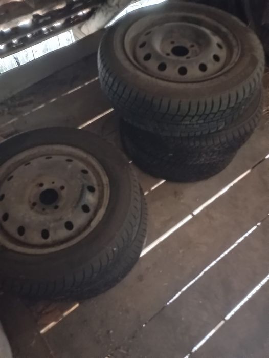 Anvelope iarna 175/65/14+jante