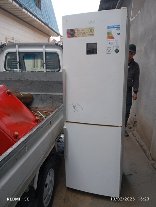 Xaladilnik sotiladi matori ishlab turipti fryomi kamaygan.