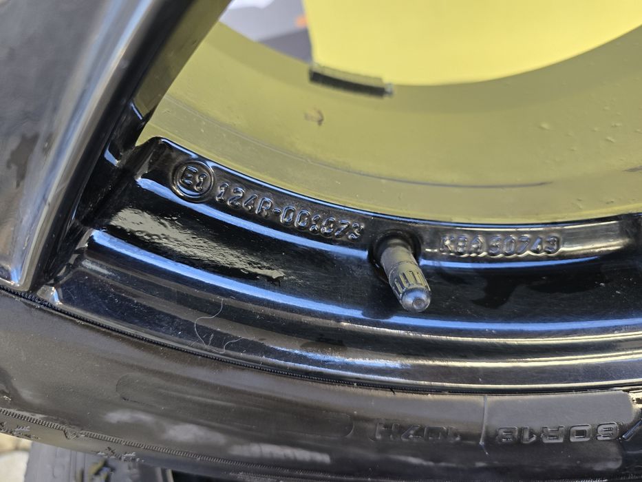 De vanzare roți complete hyundai tucson &santafee  model nou de iarnă