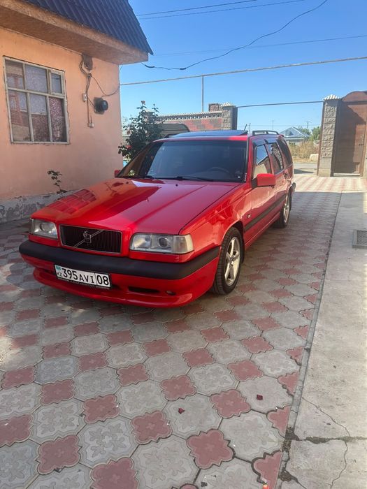 Volvo 850 автомобиль