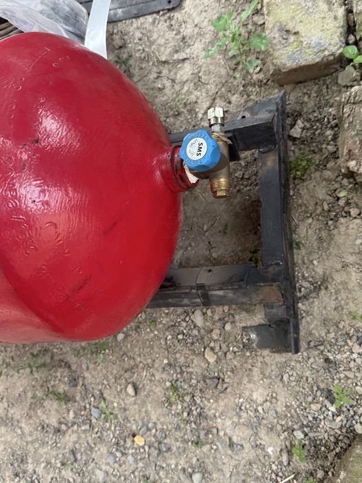 Газ балон 65 сотилади
