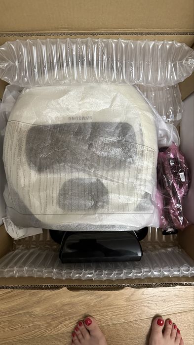 Продам робот пылесос