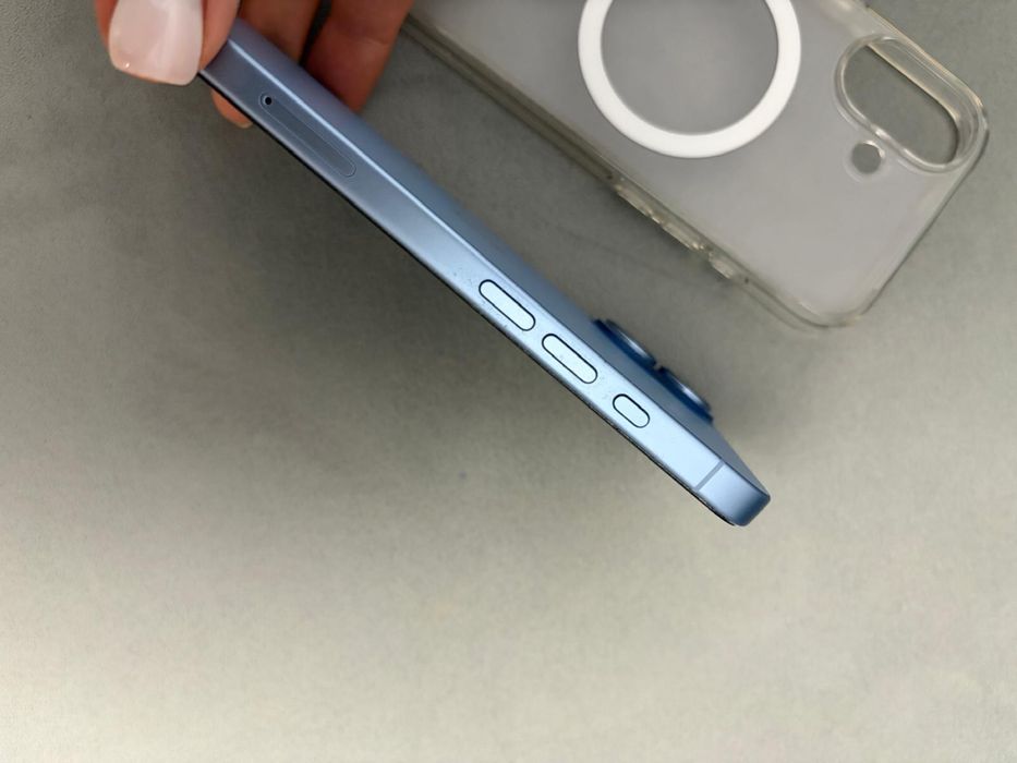 Iphone 17 blue 256 gb ca nou garantie