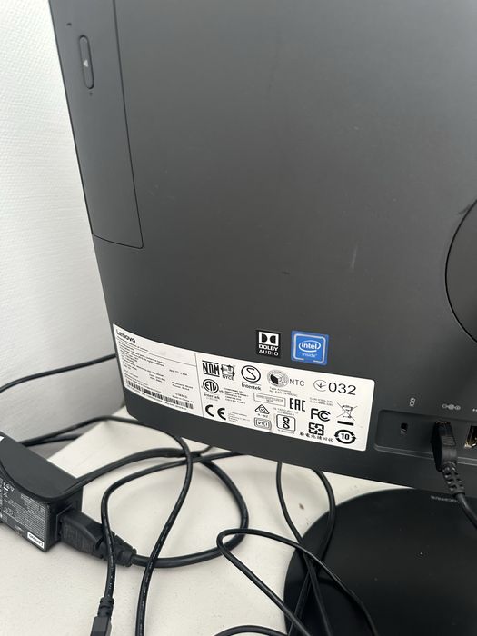 В проадже моноблок Lenovo