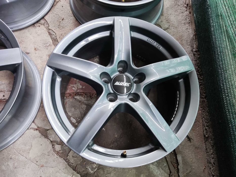 5x112 17 цола лети джанти Alutec 17 цола 5x112 VW Skoda Seat Audi ЕТ35