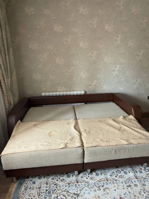 Диван с 2 креслами и пуфиком