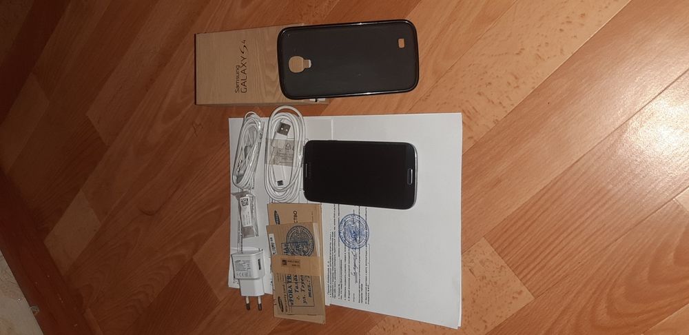Продам Samsung Galaxy S4