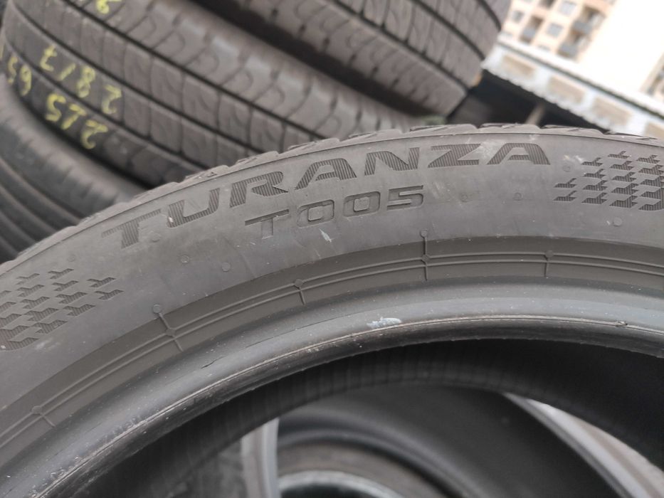 4бр Летни гуми 245 40 19 - Bridgestone