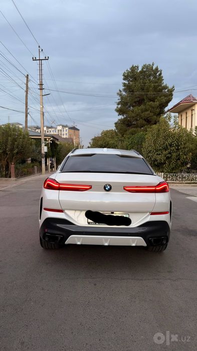 Bmw x6 xDrive40i bowers & wilkins