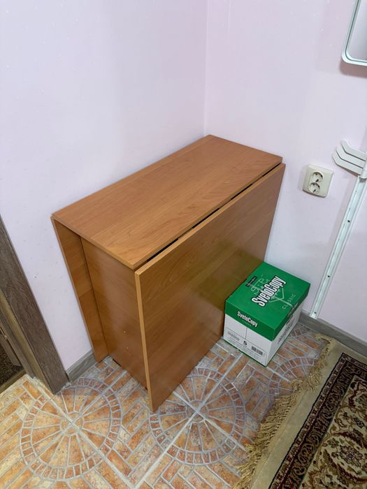 продам стол книжка б/у