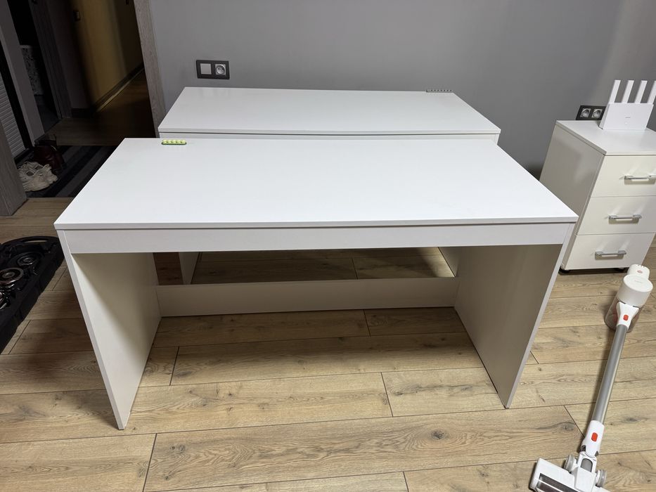 Продам столы для офиса или учебы 2 шт ЛДСП