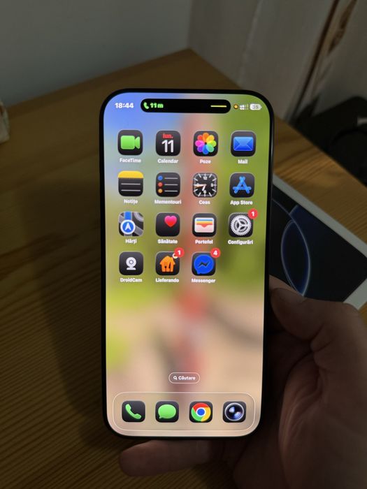 Apple iPhone 16 Pro Max 94% baterie