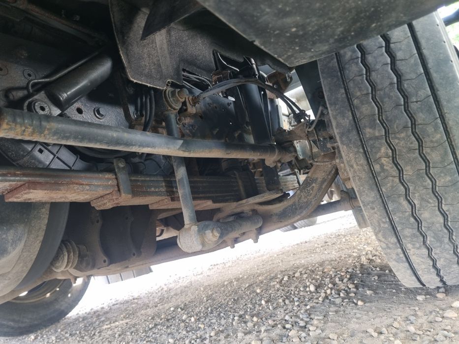 Iveco Eurocargo 75E18, basculabil pe 3 parti, basculare hidraulica pe cutie, Clima