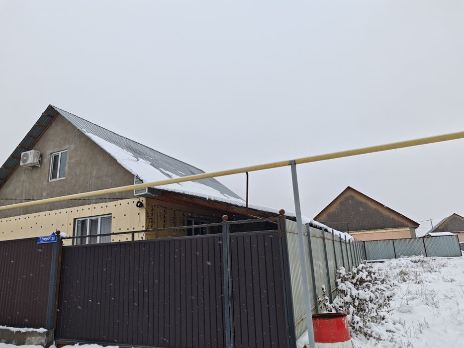 Частный дом с мебелью