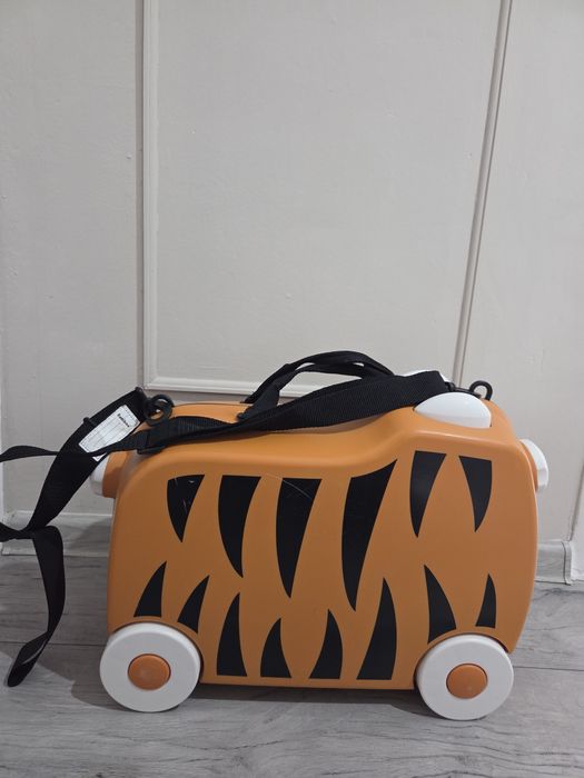 Troler copii de tras, stare f buna,