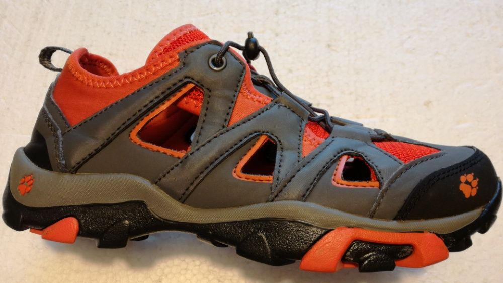 adidasi pantofi sport munte drumetie Jack Wolfskin nr.36,5 sandale