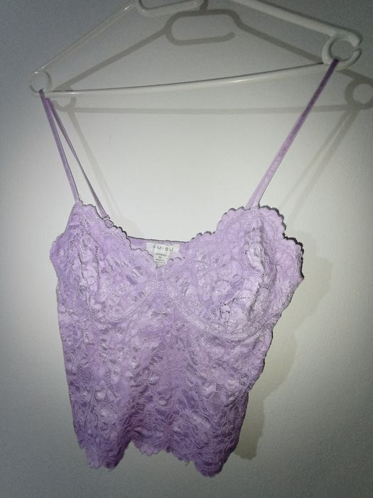 Top violet dantela Amisu