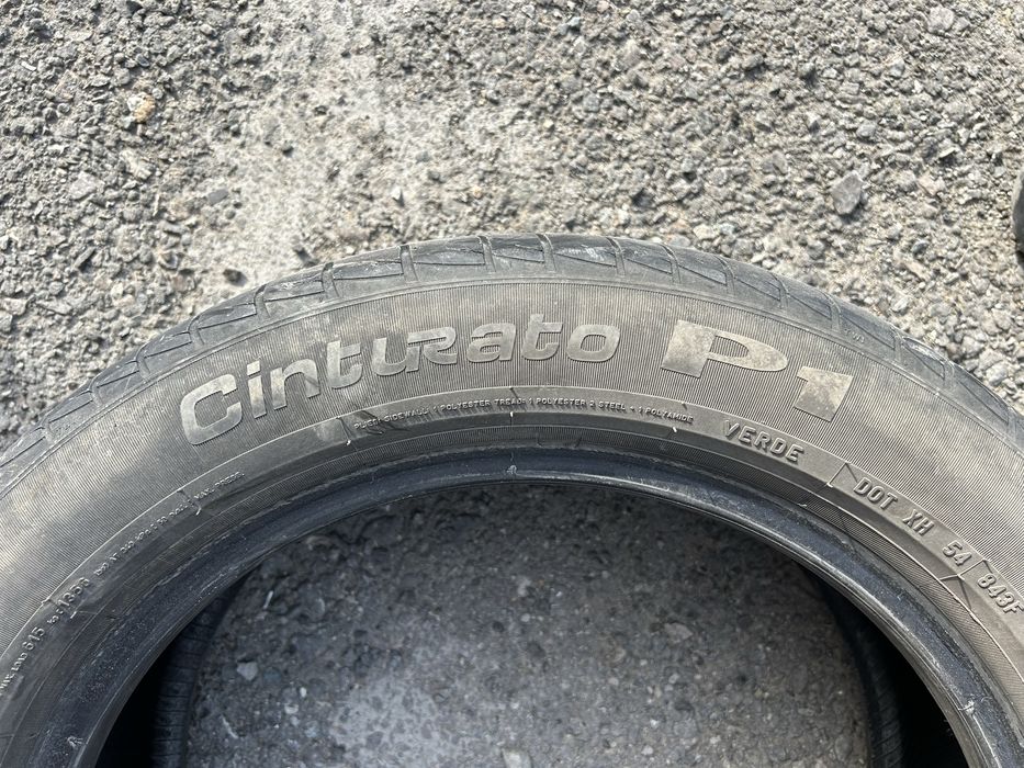 Два колеса баллона резины