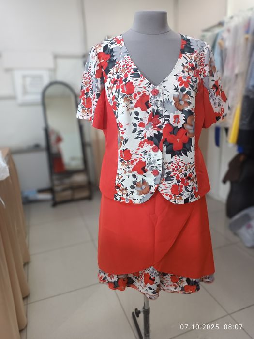 Продам платья в отличном состоянии