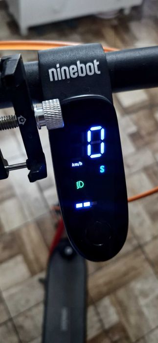Trotineta electrica Ninebot