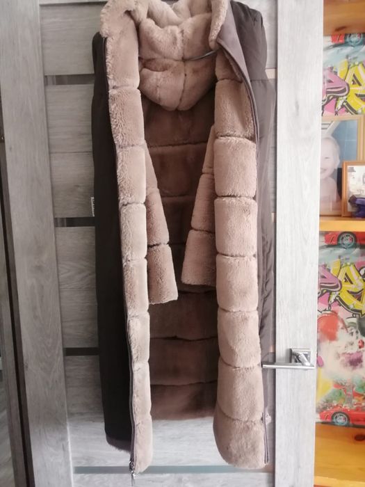 Продам женскую шубу