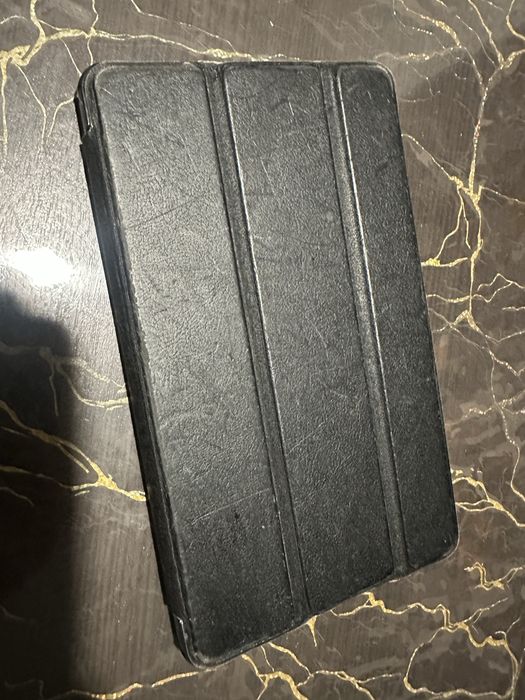 Самсунг а 9       128gb