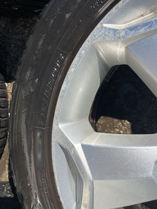 Джанти Ford Kuga