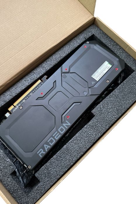 Placa Video Sapphire AMD Radeon RX 7900 XT  20GB Vram