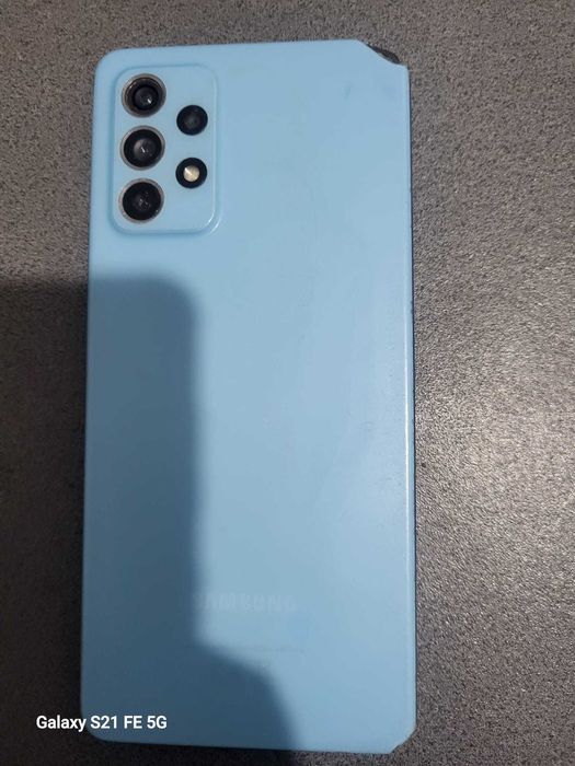 Telefon A72 Samsung stare functionala, zgariat si spatele dezlipit