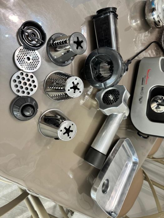 Нерабочая мясорубка moulinex