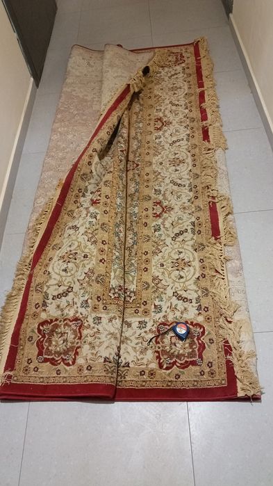 Ковёр 2.4 × 4 м . Астана